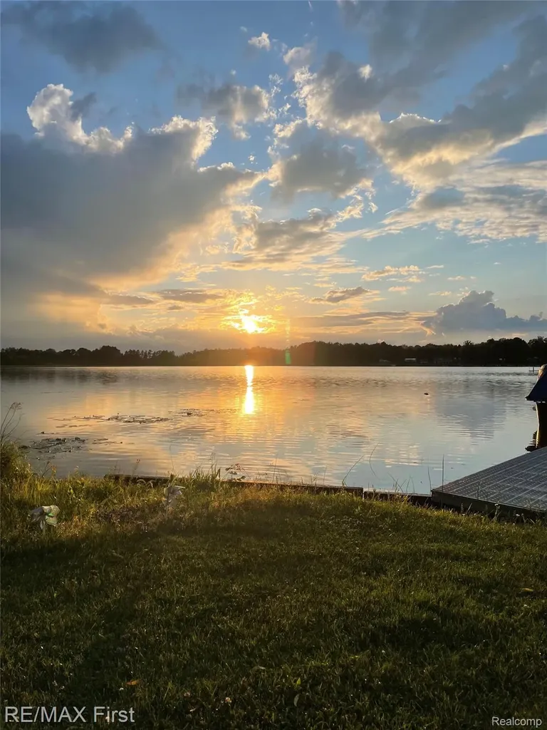 2063 Victoria Court Hill Township MI 48635