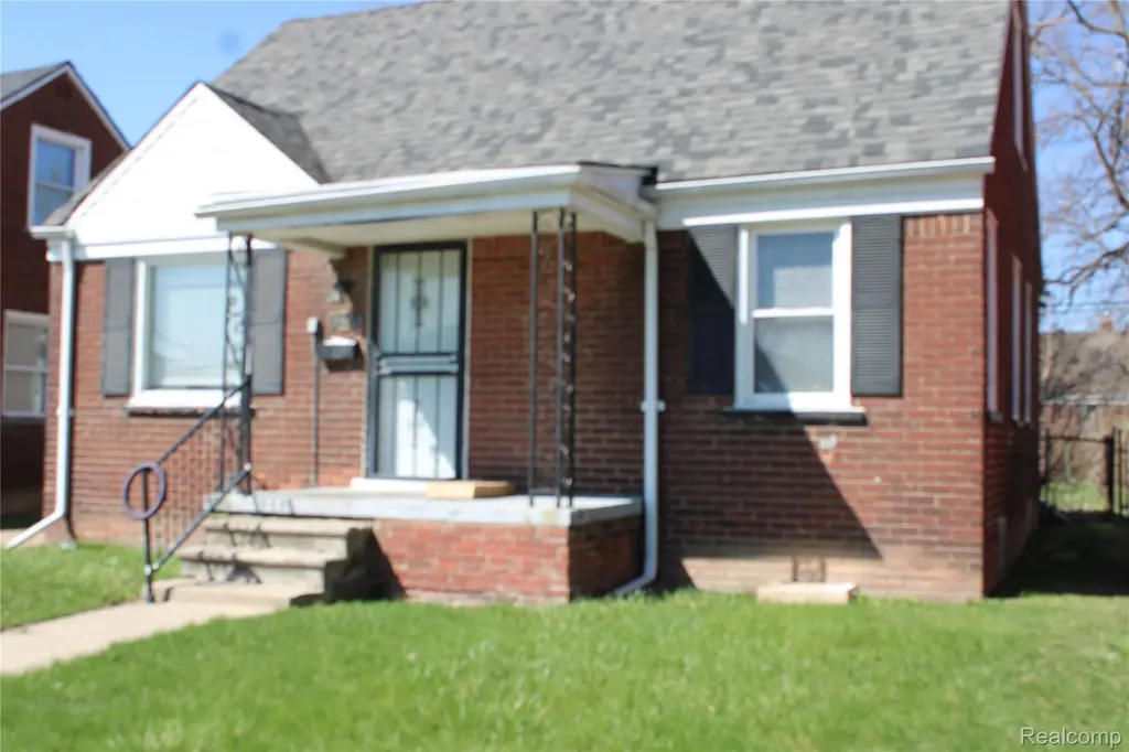 9107 Roselawn Street Detroit City MI 48204