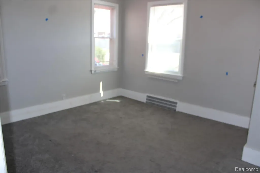 9107 Roselawn Street Detroit City MI 48204