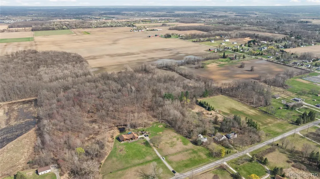 Parcel 4 Carleton Rockwood Ash Township MI 48117
