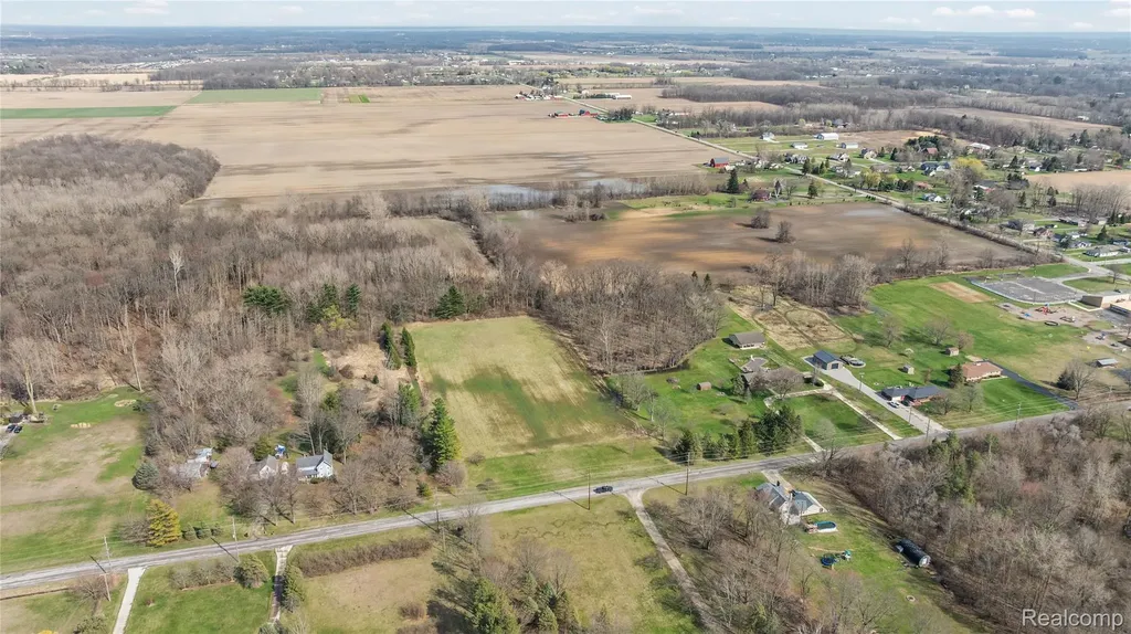 Parcel 4 Carleton Rockwood Ash Township MI 48117