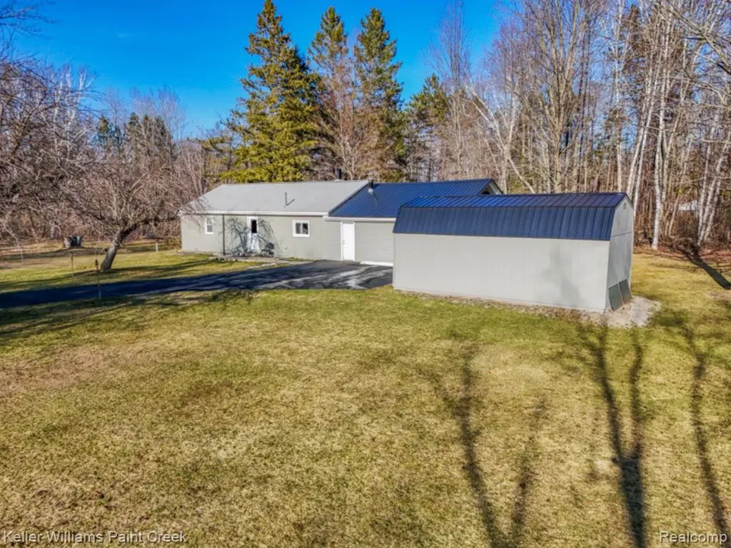 2800 Arrowhead Trail Curtis Township MI 48737