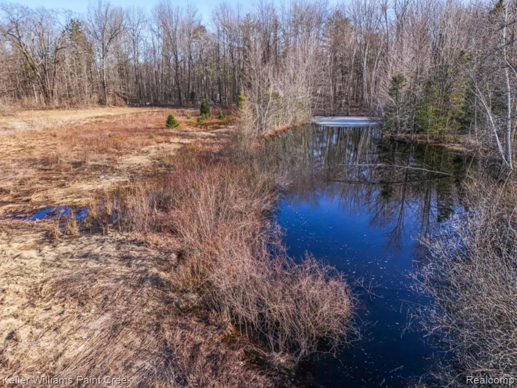 2800 Arrowhead Trail Curtis Township MI 48737