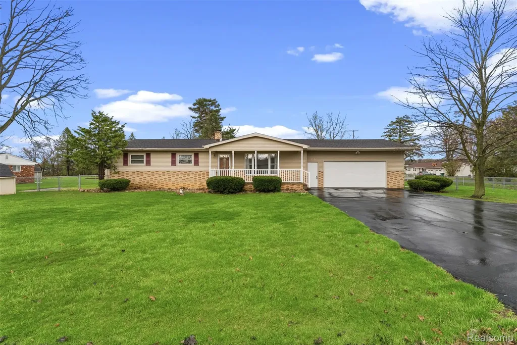 11840 Woodland Drive Venice Township MI 48449