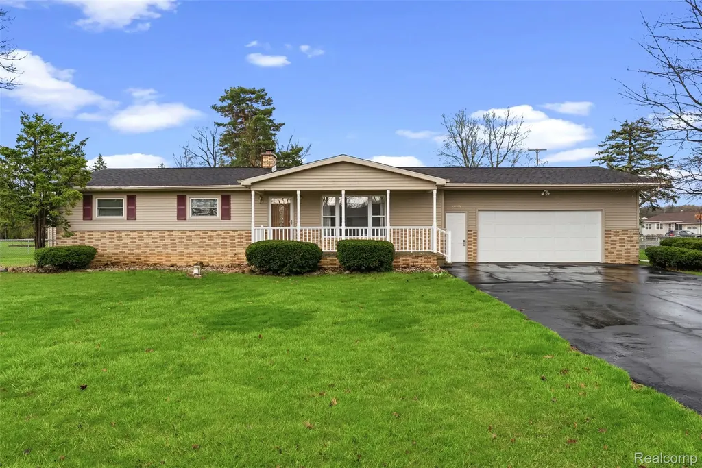 11840 Woodland Drive Venice Township MI 48449