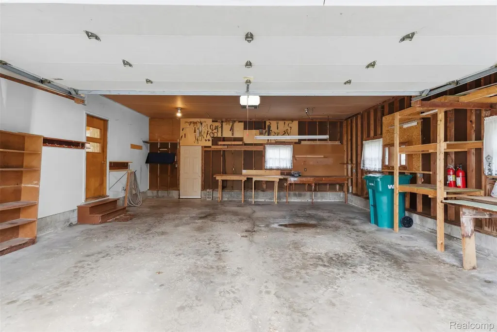 11840 Woodland Drive Venice Township MI 48449