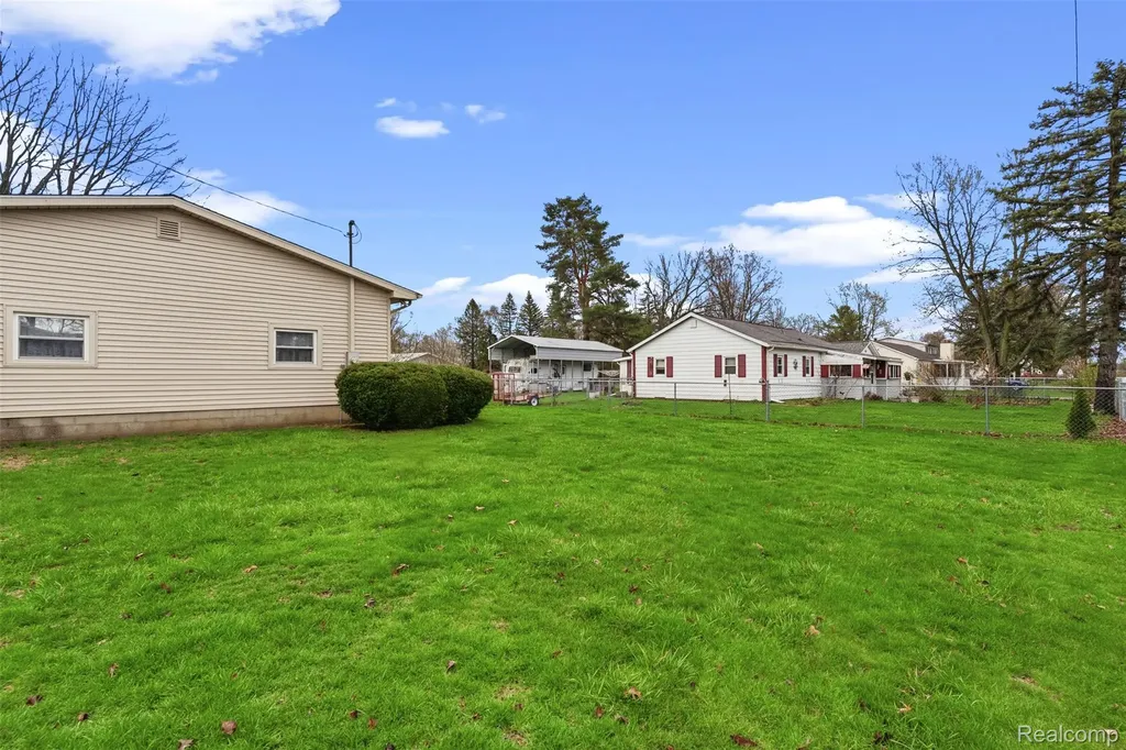 11840 Woodland Drive Venice Township MI 48449