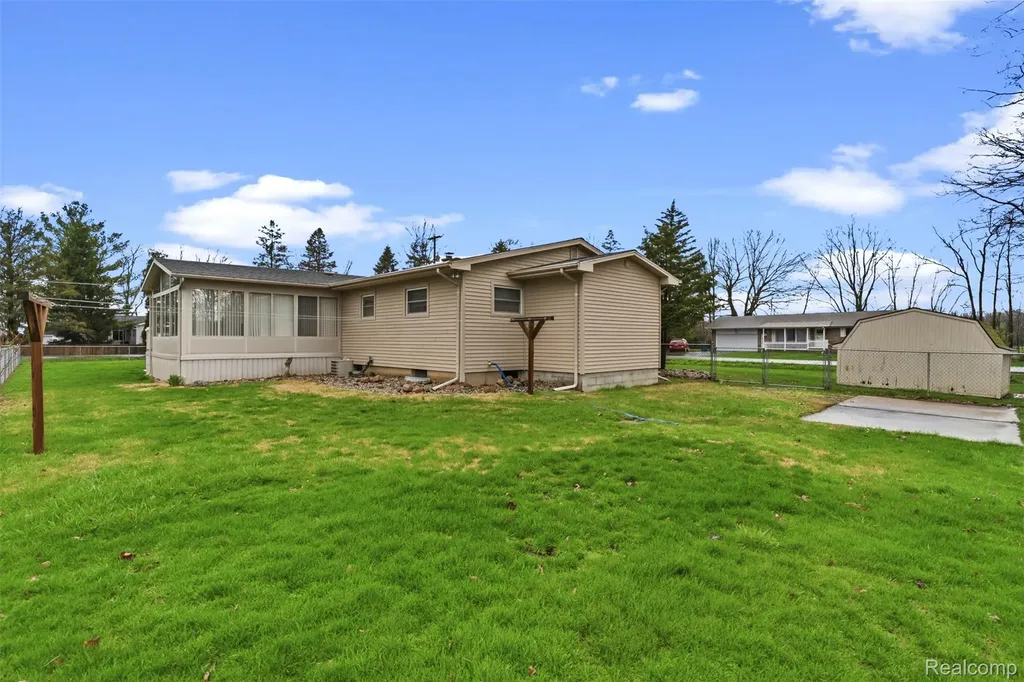 11840 Woodland Drive Venice Township MI 48449