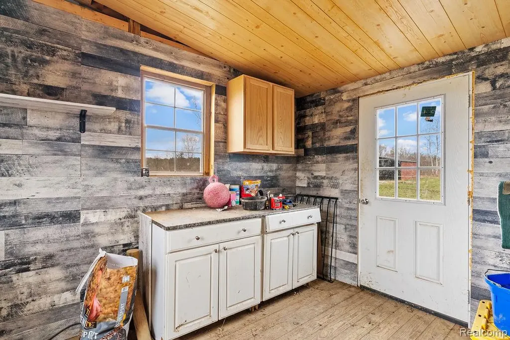 7200 E Potter Road Davison Township MI 48423
