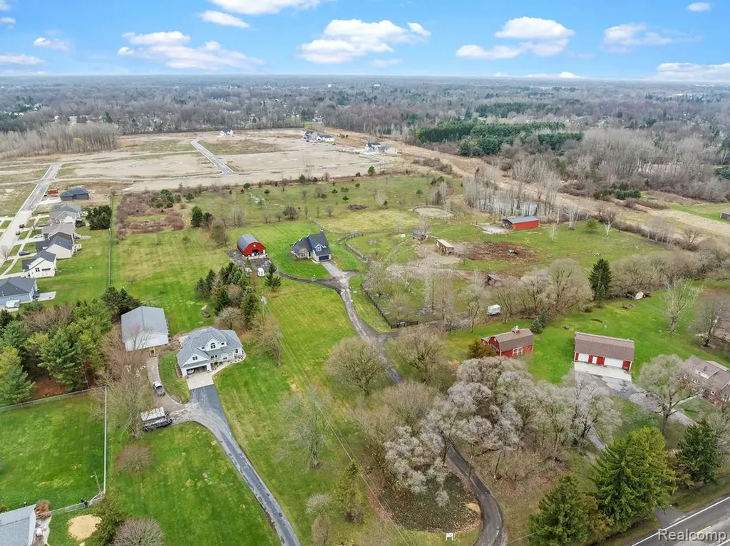 7200 E Potter Road Davison Township MI 48423