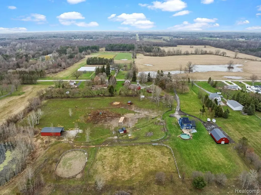 7200 E Potter Road Davison Township MI 48423