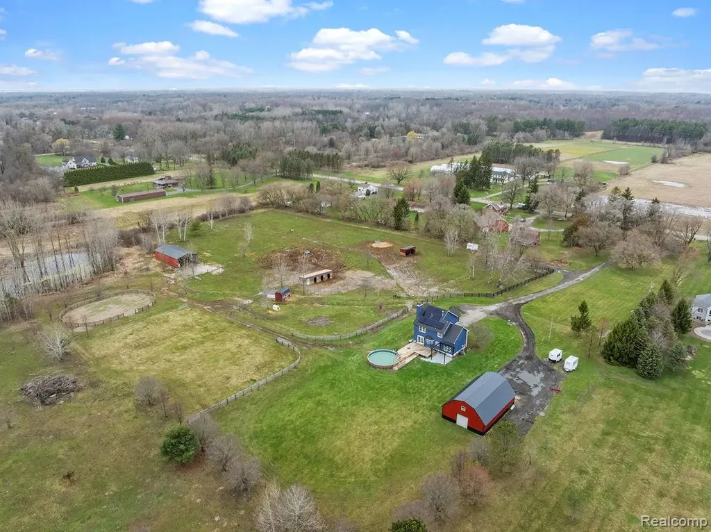 7200 E Potter Road Davison Township MI 48423