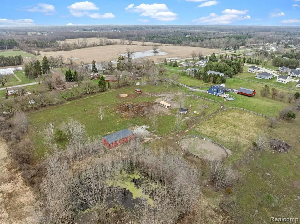 7200 E Potter Road Davison Township MI 48423