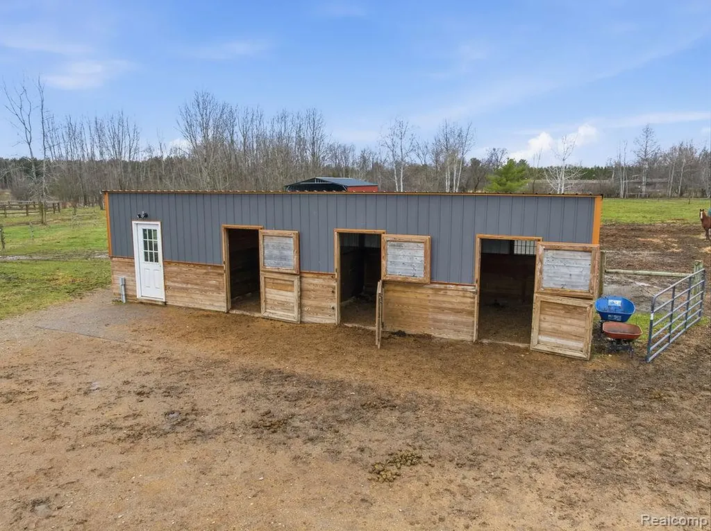 7200 E Potter Road Davison Township MI 48423