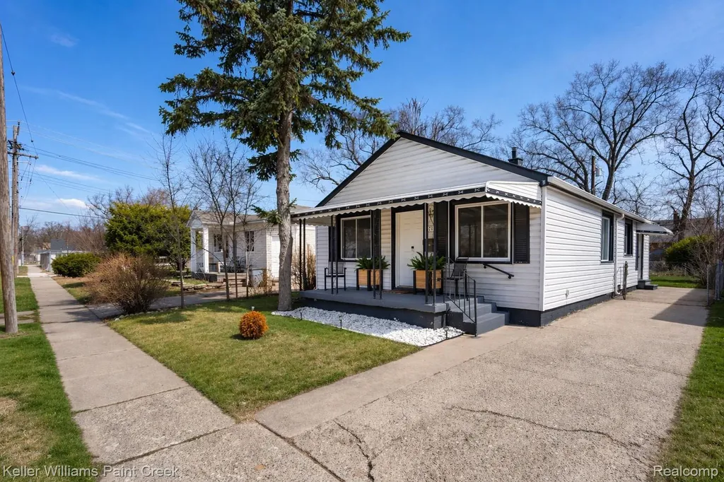 21414 Westview Avenue Royal Oak Charter Township MI 48220
