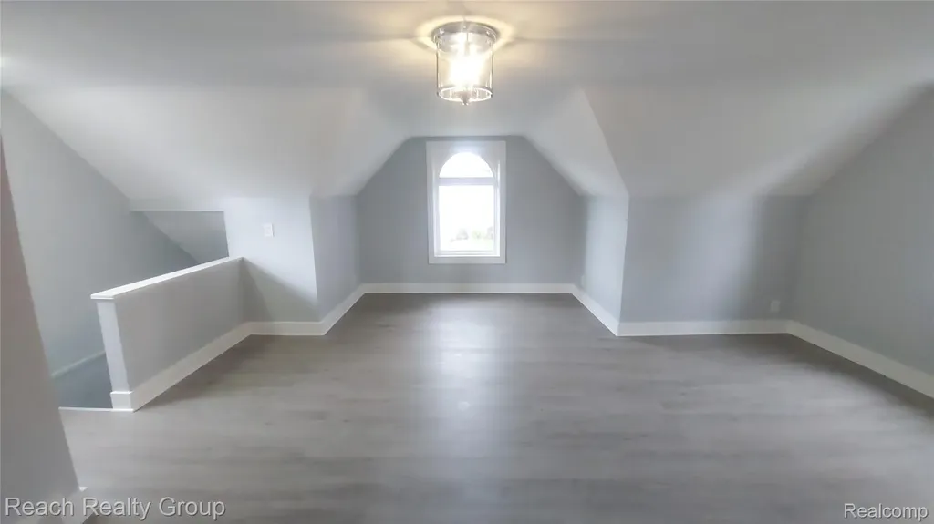 18076 Washburn Street Detroit City MI 48221