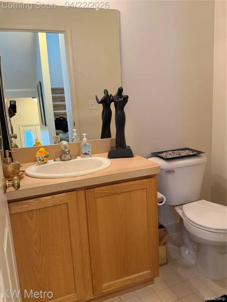 25409 Saint James Southfield City MI 48075