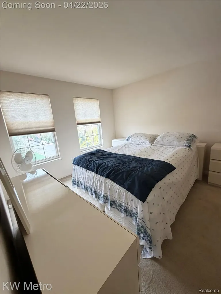 25409 Saint James Southfield City MI 48075