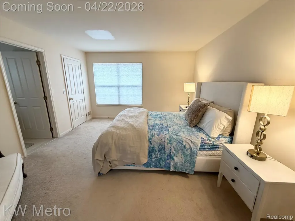 25409 Saint James Southfield City MI 48075