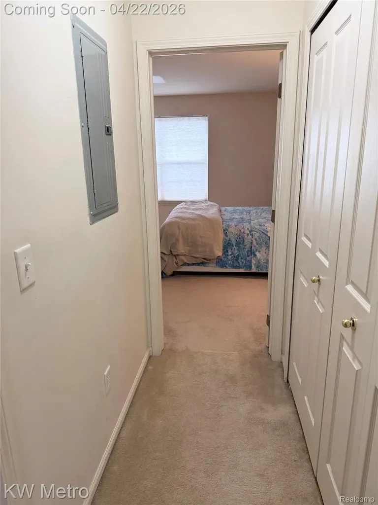 25409 Saint James Southfield City MI 48075