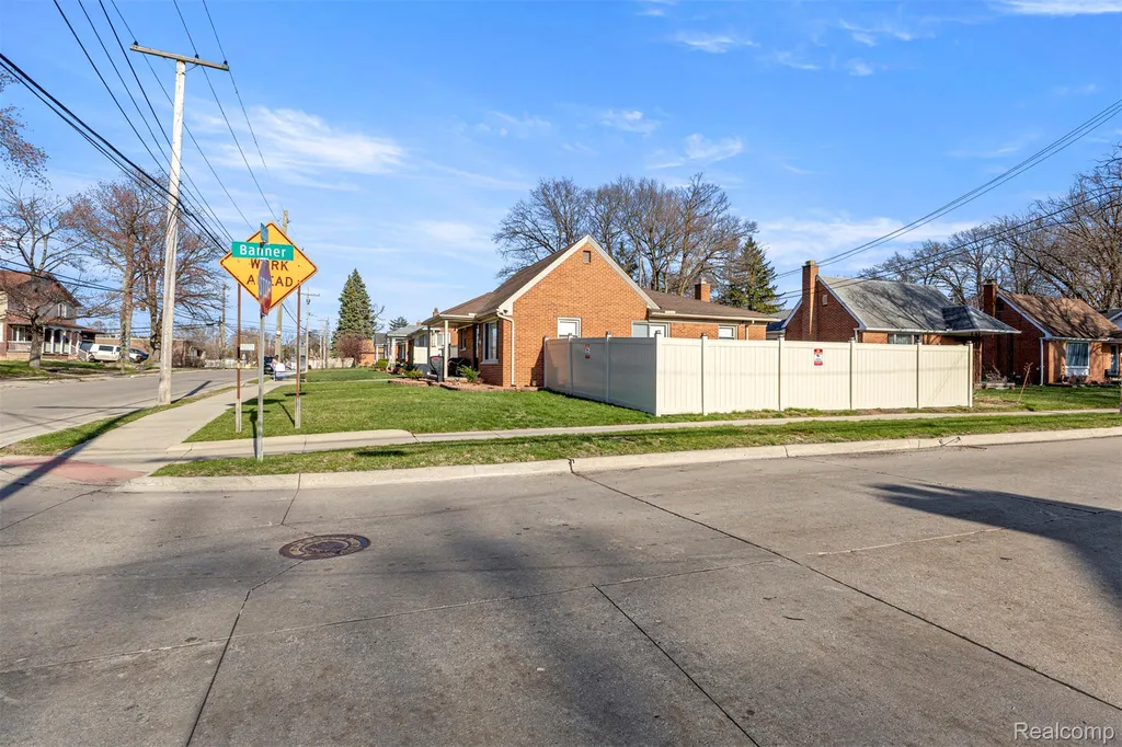 24161 Oxford Street Dearborn City MI 48124