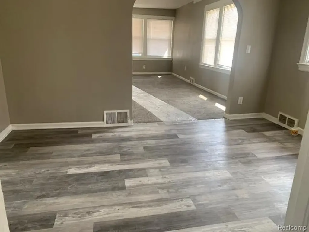 198 Fairmont Street River Rouge City MI 48218