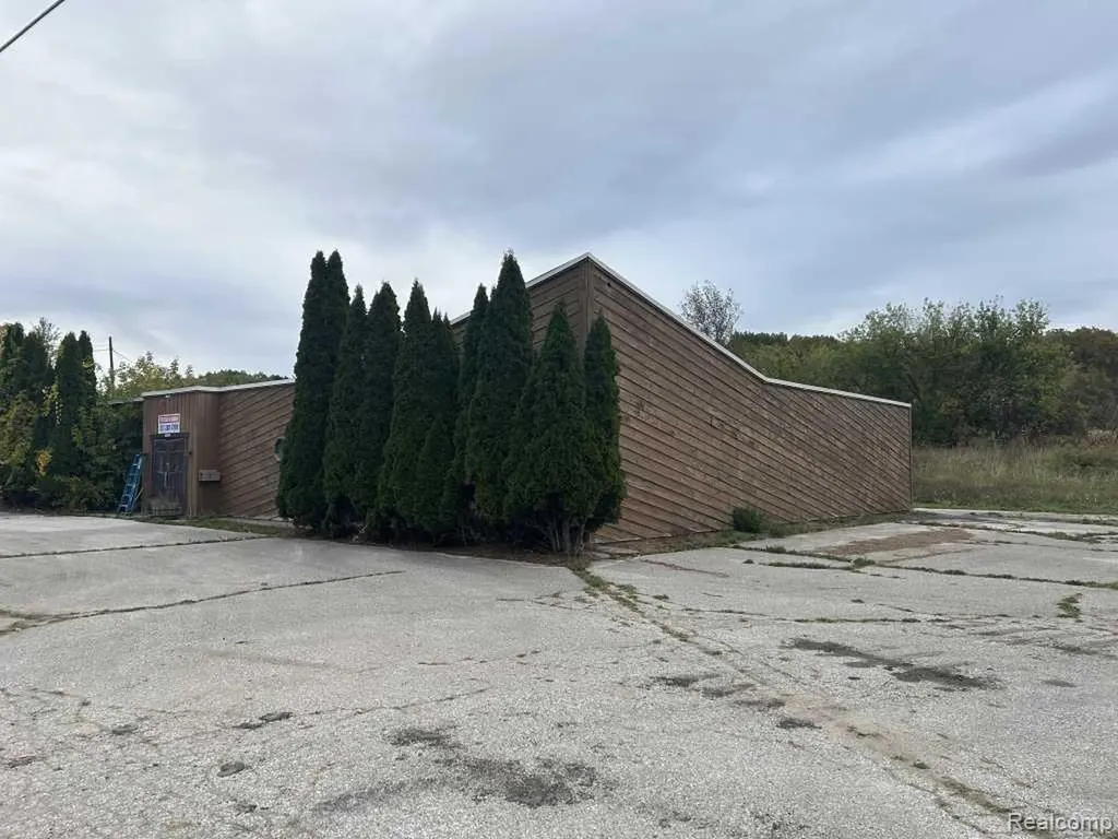 2598 S Oceana Drive Shelby Village MI 49455