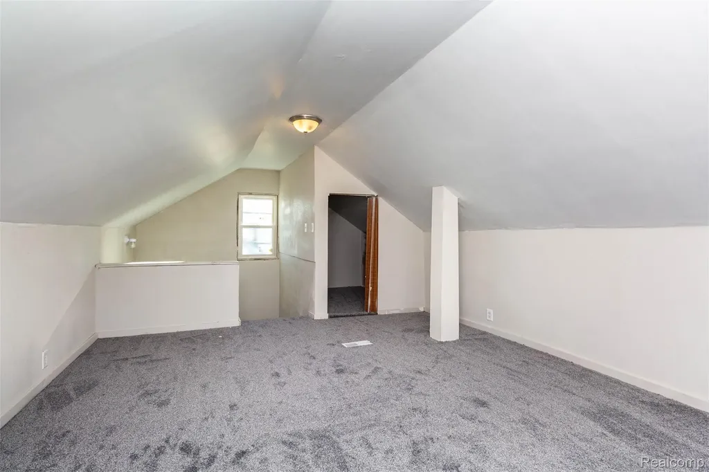 2261 Lawrence Street Detroit City MI 48206