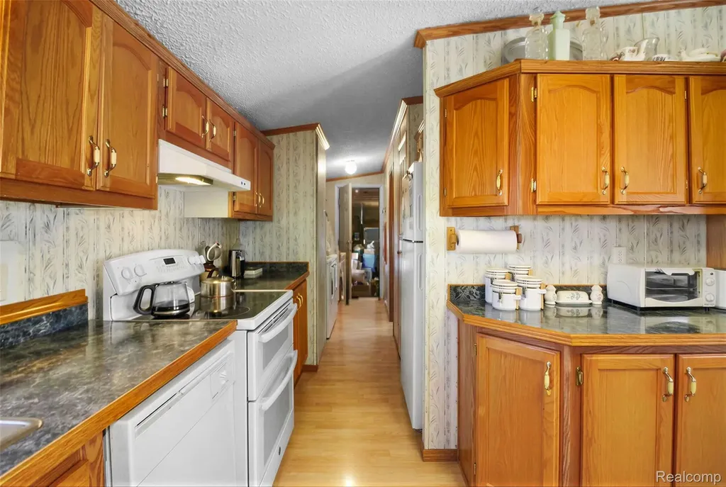 13617 Orchard View Street Ash Township MI 48117