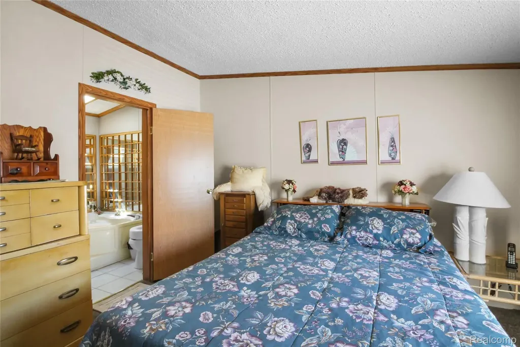 13617 Orchard View Street Ash Township MI 48117