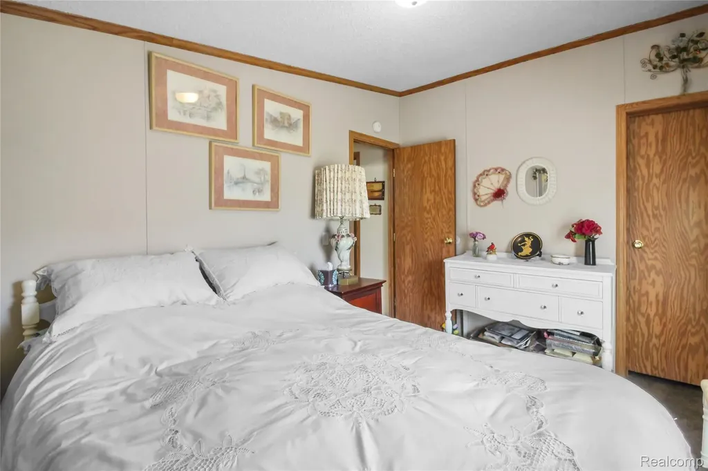 13617 Orchard View Street Ash Township MI 48117