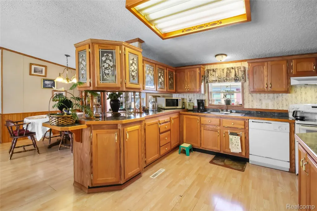 13617 Orchard View Street Ash Township MI 48117