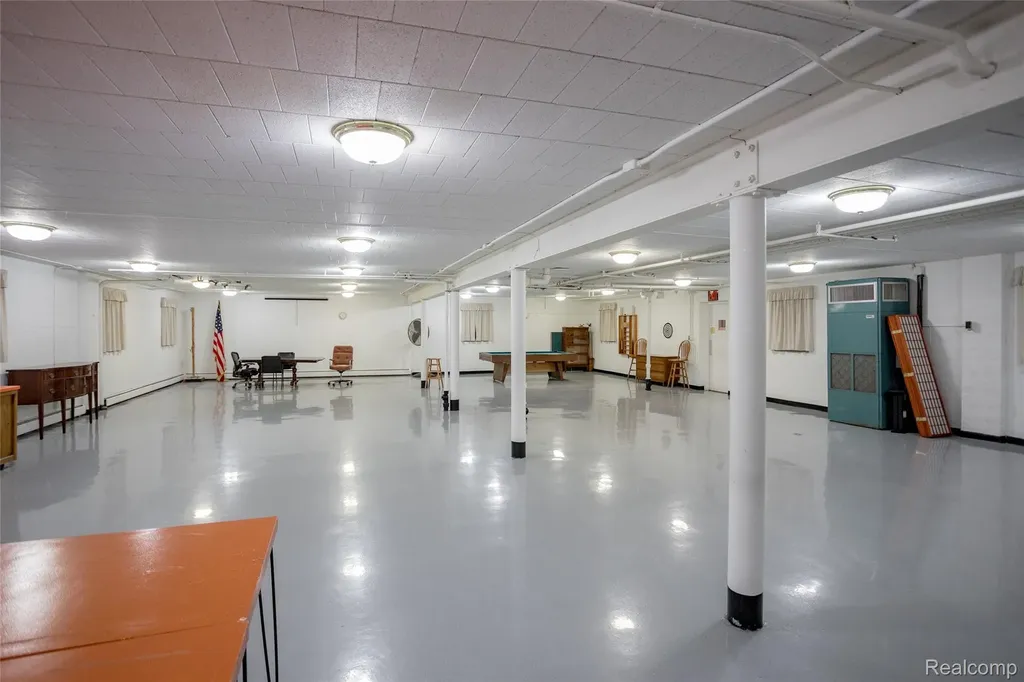 1550 Cherboneau Detroit City MI 48207