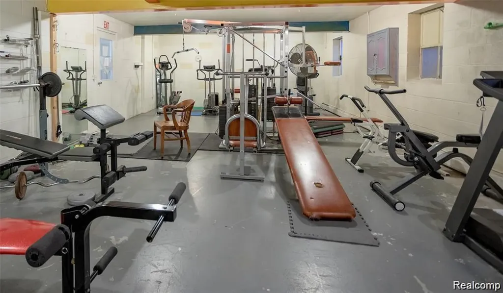 1550 Cherboneau Detroit City MI 48207