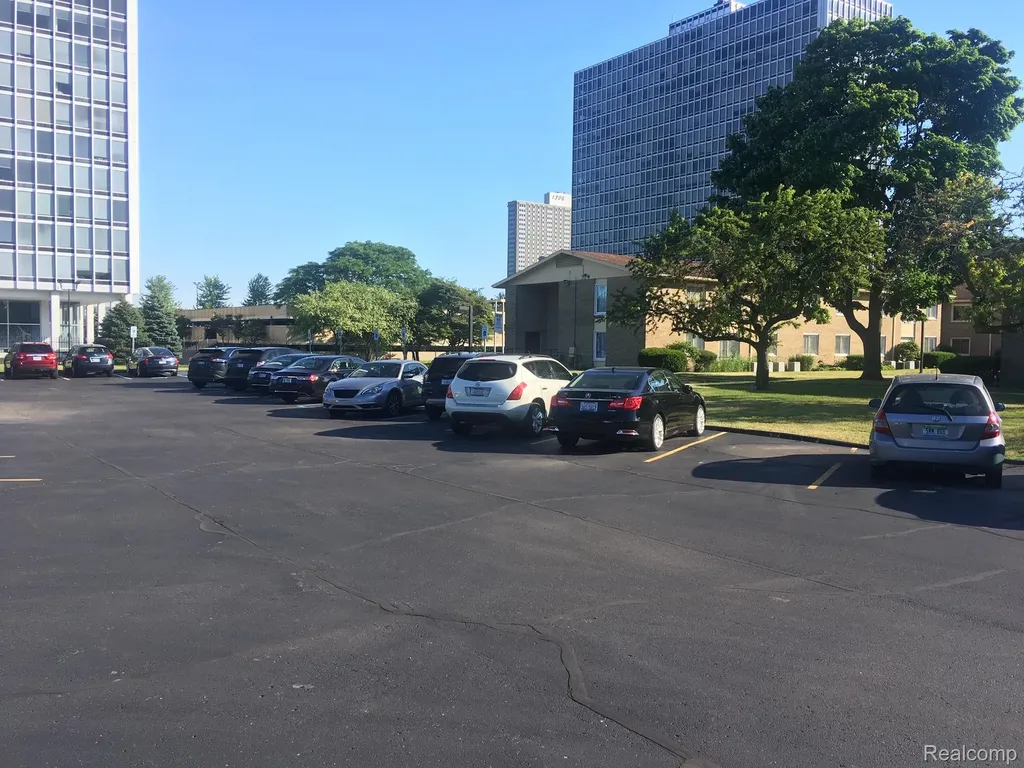 1550 Cherboneau Detroit City MI 48207