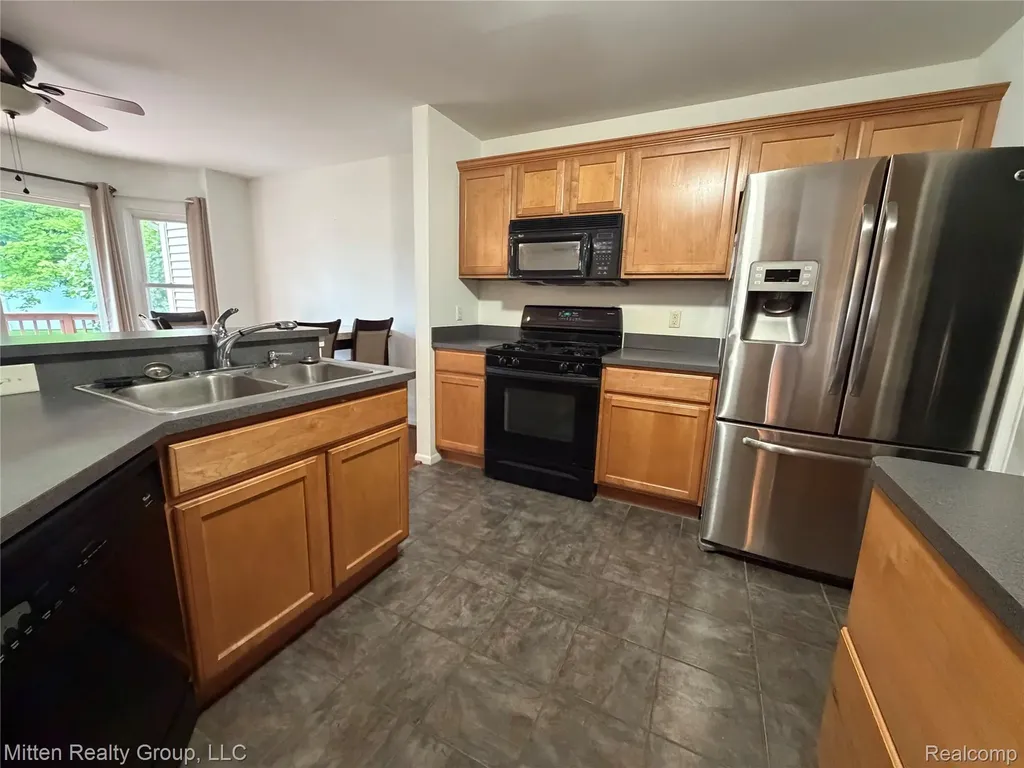 8025 Springdale Drive White Lake Charter Township MI 48386