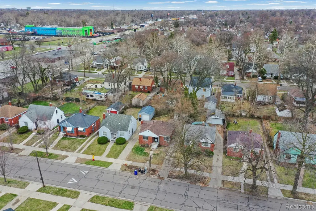 18734 Stahelin Avenue Detroit City MI 48219