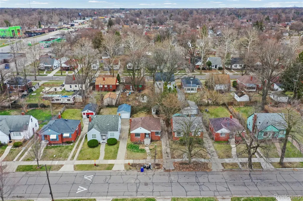 18734 Stahelin Avenue Detroit City MI 48219