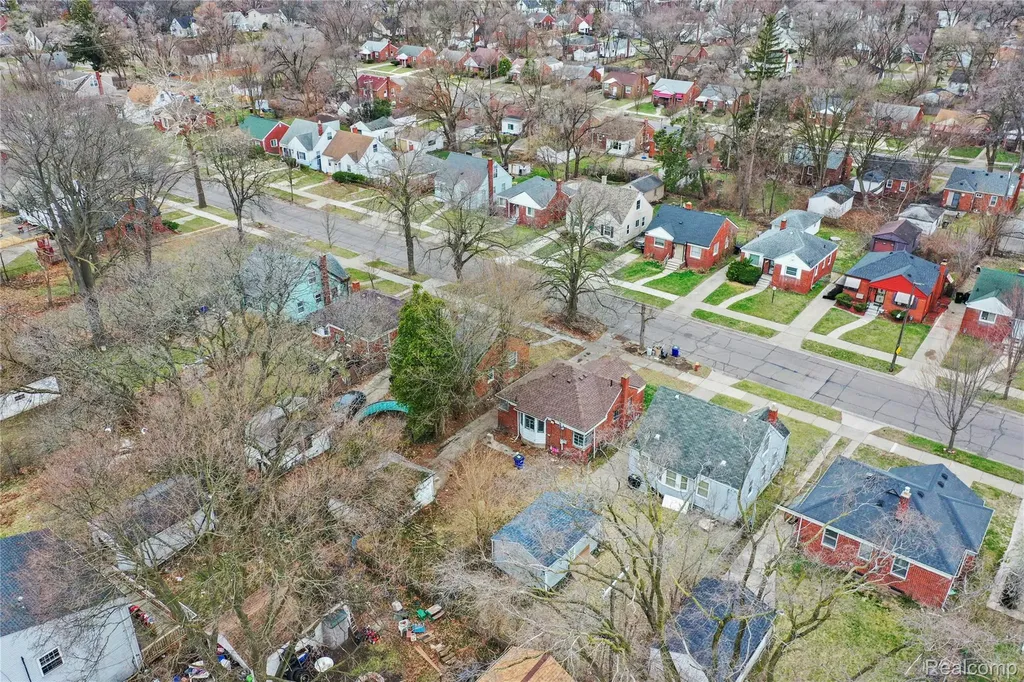 18734 Stahelin Avenue Detroit City MI 48219