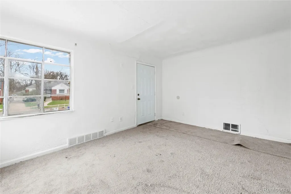 18734 Stahelin Avenue Detroit City MI 48219