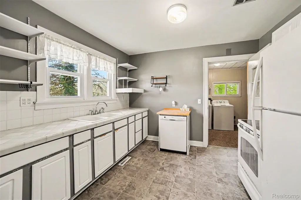 4331 N Michigan Avenue Carrollton Township MI 48604