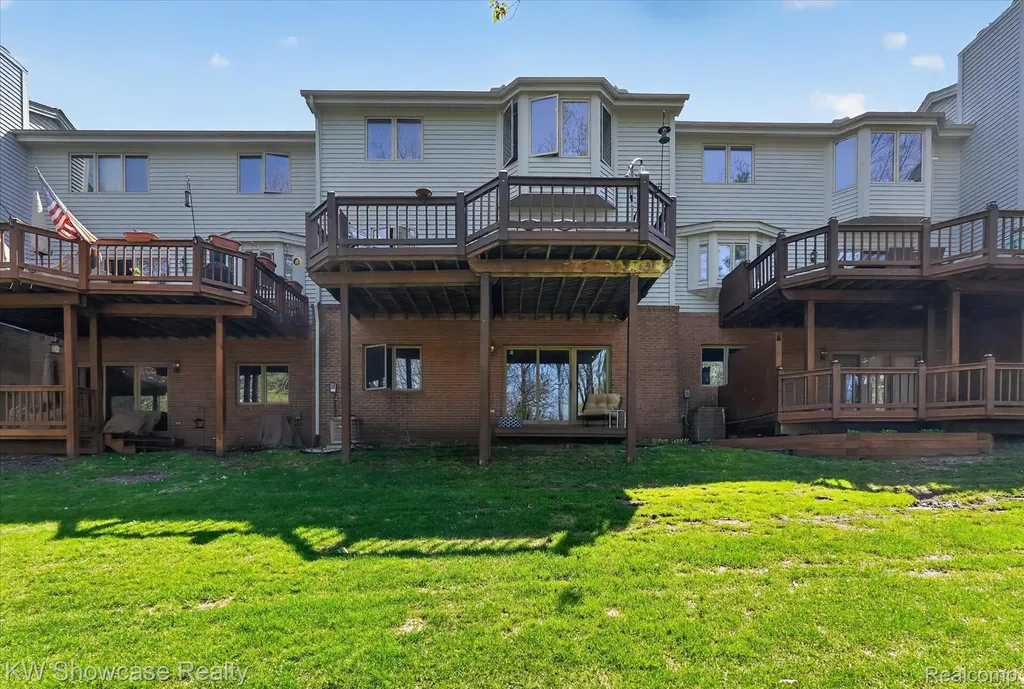 6626 Ridgeview Drive Independence Charter Township MI 48346