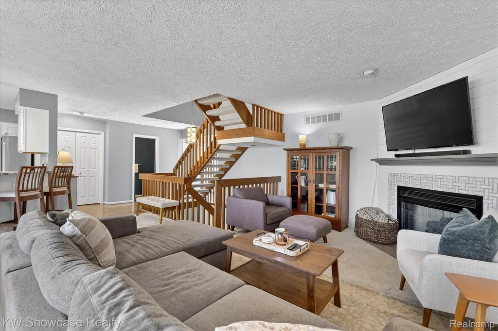 6626 Ridgeview Drive Independence Charter Township MI 48346