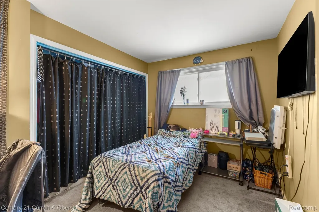 8075 William Street Taylor City MI 48180
