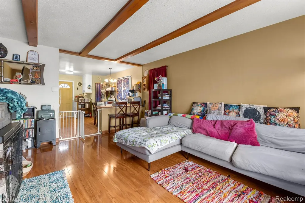 8075 William Street Taylor City MI 48180