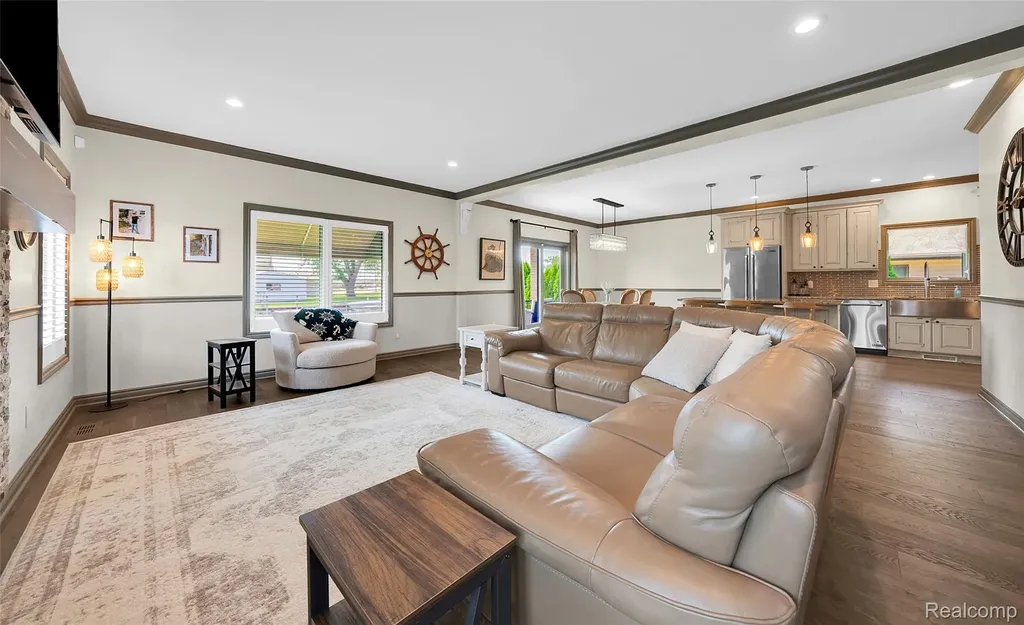 39611 Lakeshore Drive Harrison Charter Township MI 48045