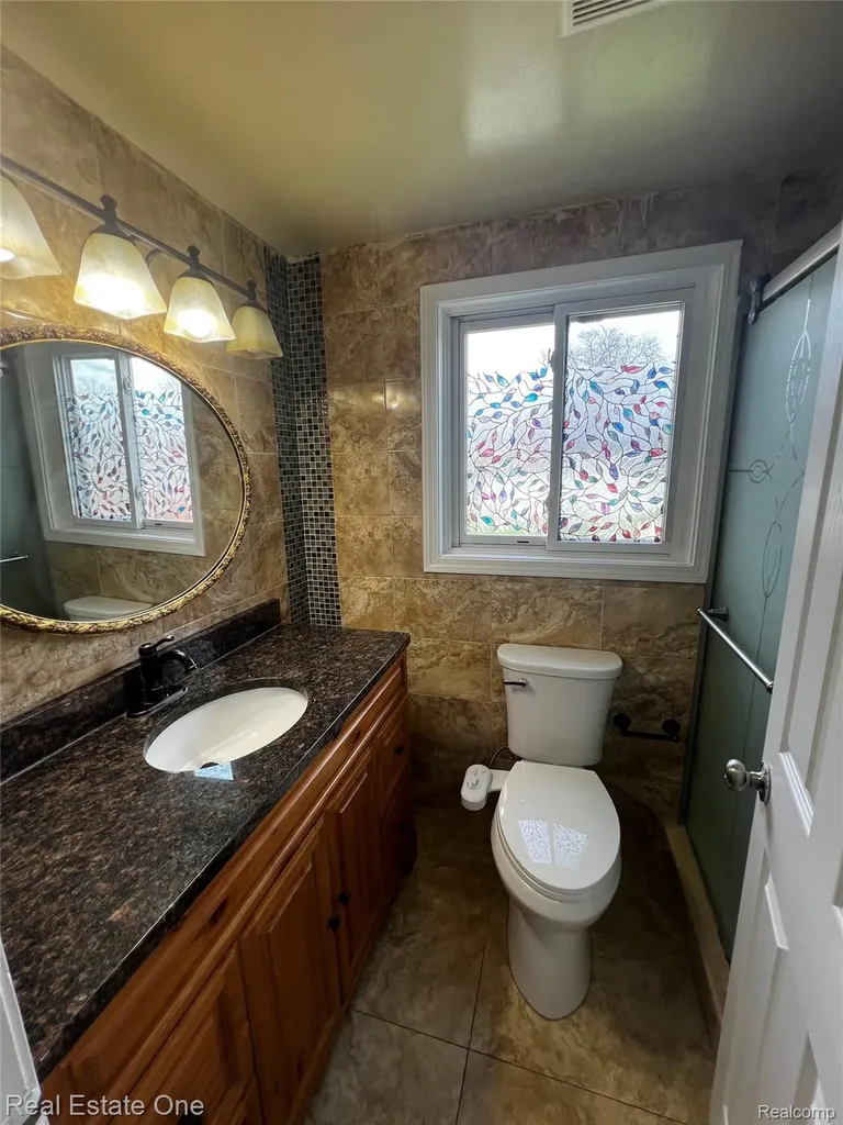 39394 Carrie Drive Sterling Heights City MI 48313