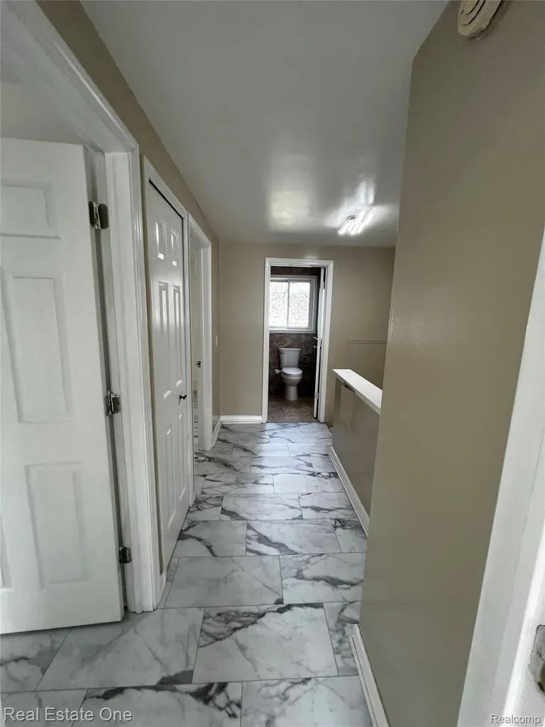 39394 Carrie Drive Sterling Heights City MI 48313