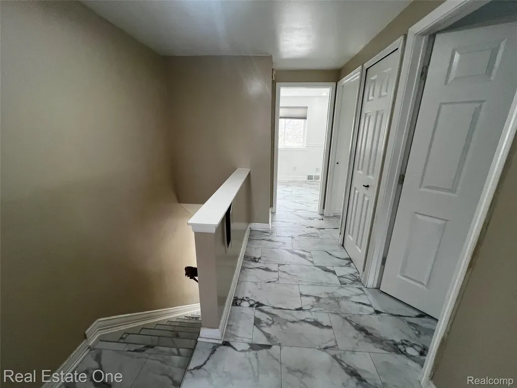 39394 Carrie Drive Sterling Heights City MI 48313