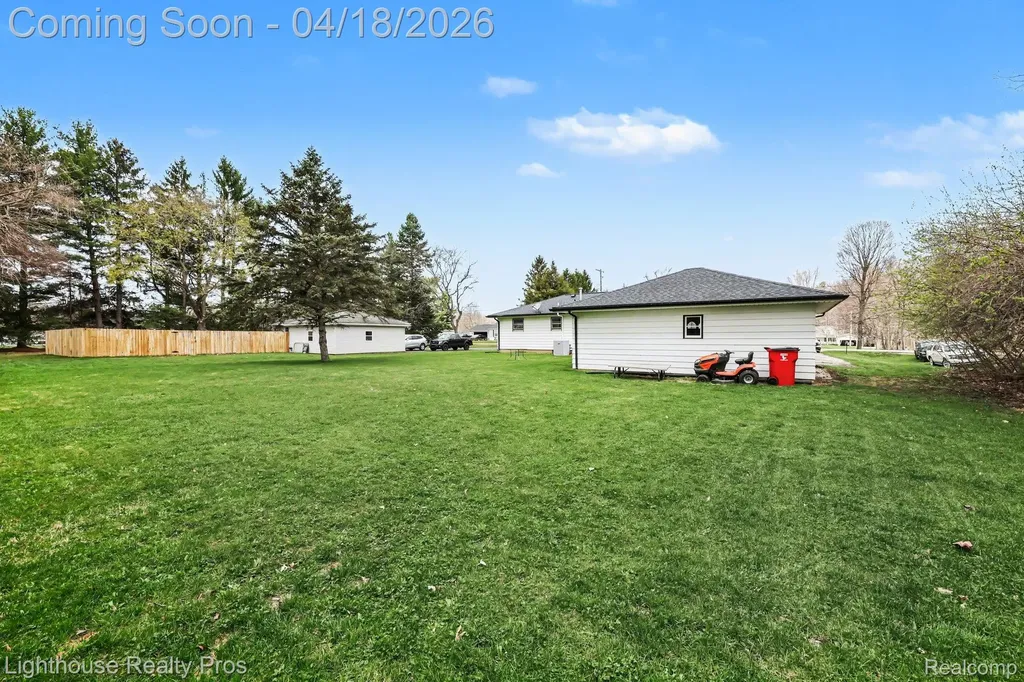 6405 King Road Spring Arbor Township MI 49283